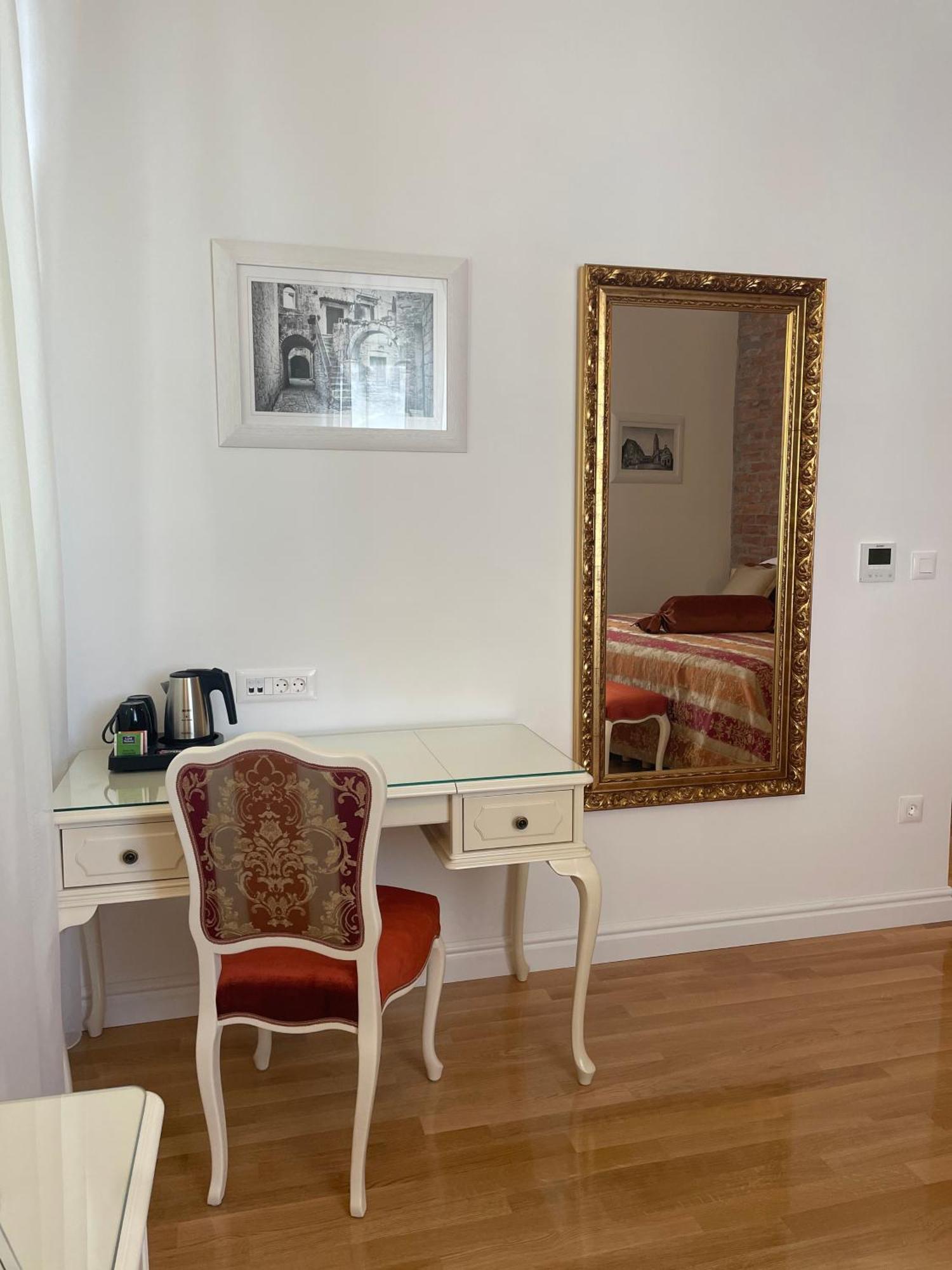 Priska Heritage Rooms (Adults Only) Split Habitación foto